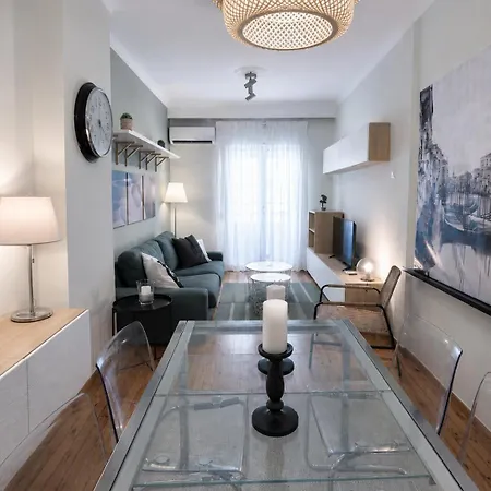 Apartment Stylish 1br In Center, Buka Hospitality